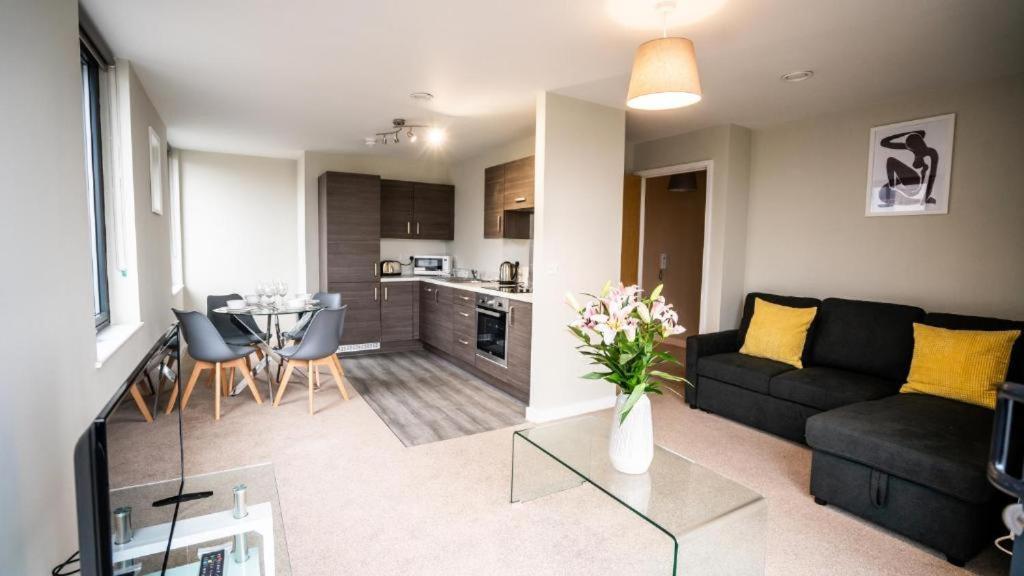 Adelphi Wharf Luxury Apartments 맨체스터 외부 사진