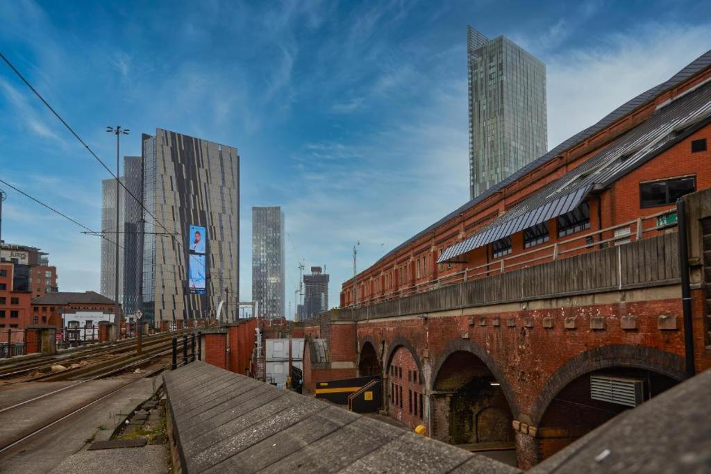 Adelphi Wharf Luxury Apartments 맨체스터 외부 사진