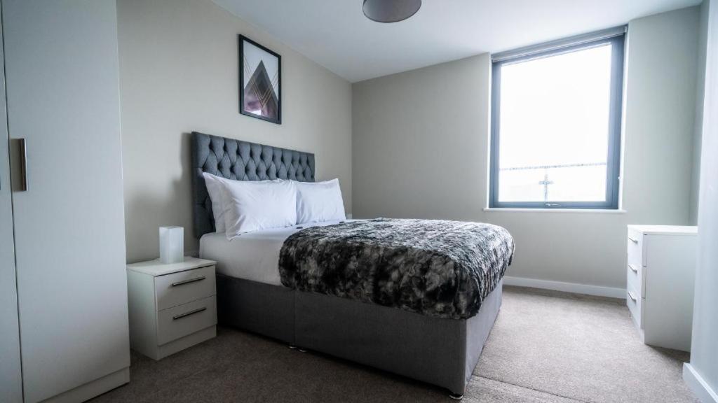 Adelphi Wharf Luxury Apartments 맨체스터 외부 사진